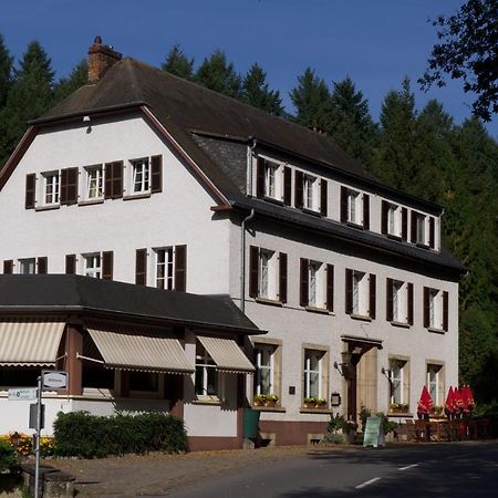 Hostellerie De La Vallee Heffingen ภายนอก รูปภาพ