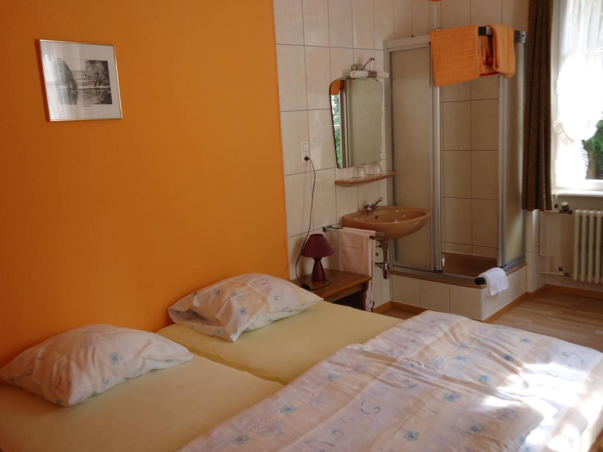 Hostellerie De La Vallee Heffingen ภายนอก รูปภาพ