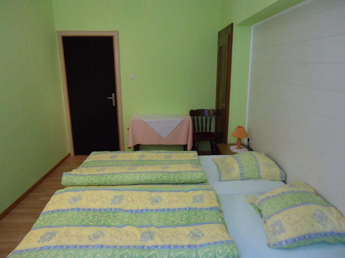 Hostellerie De La Vallee Heffingen ภายนอก รูปภาพ